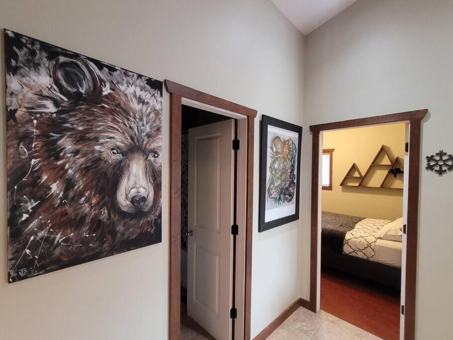 The Best 2 Bedrooms Suite In Revelstoke! Kültér fotó